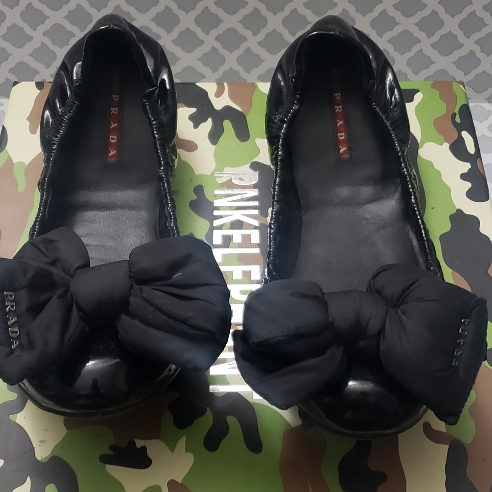 Prada Sport Black Patent Leather Bow Detail Scrunch Ballet Flat